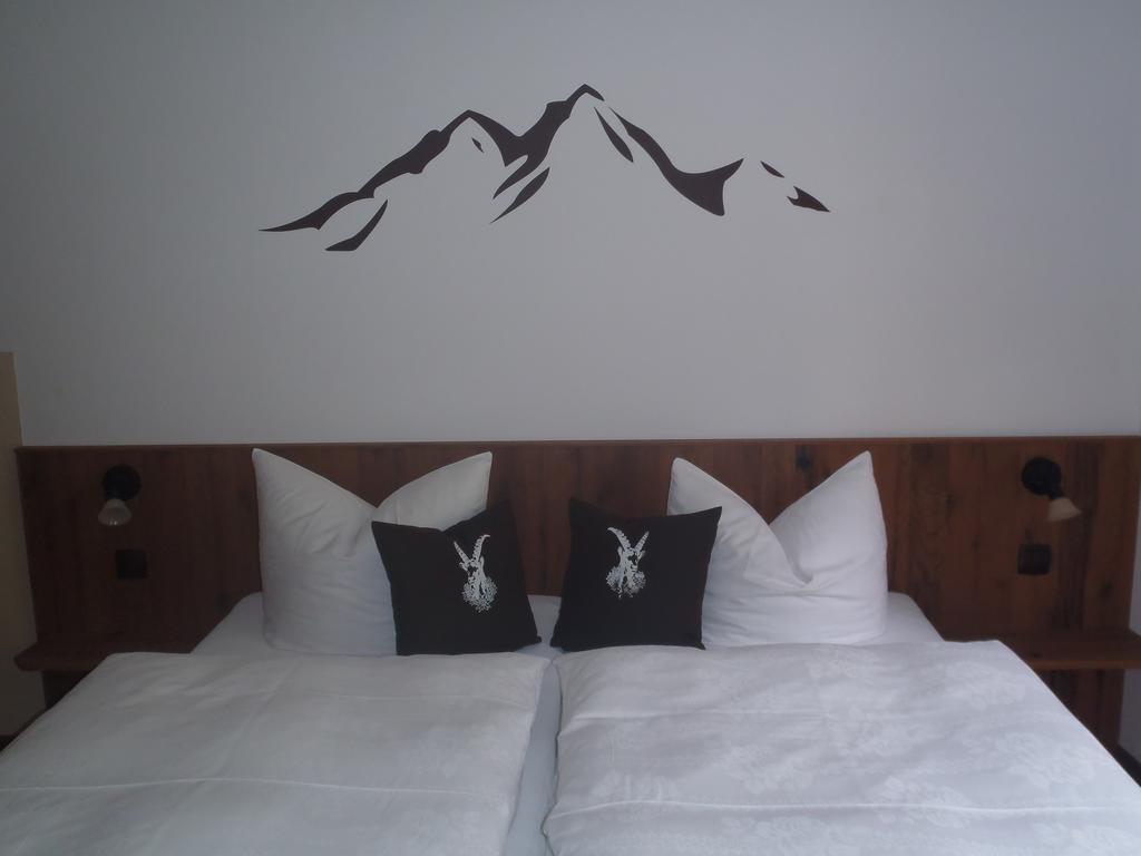 Ferienhaus Bergfreund Mittenwald Room photo